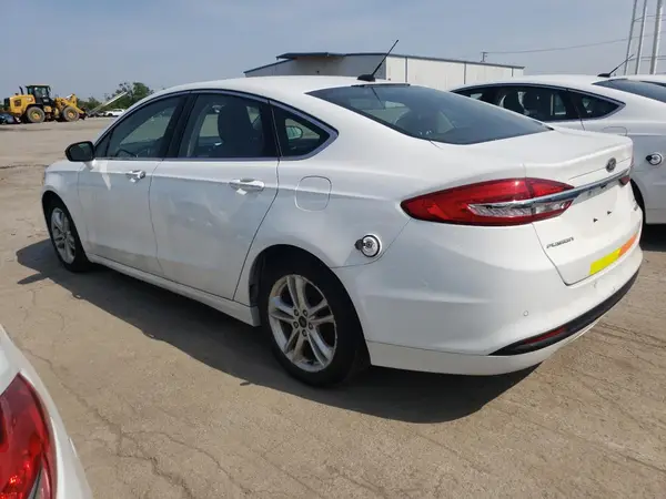 3FA6P0LU0JR118724 2018 FORD FUSION - Image 2