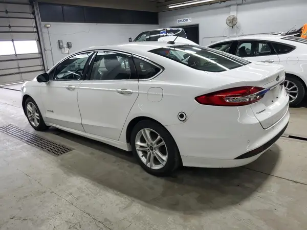3FA6P0LU0JR118738 2018 FORD FUSION - Image 2