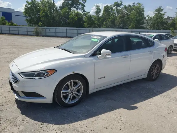 3FA6P0LU0JR118819 2018 FORD FUSION - Image 1