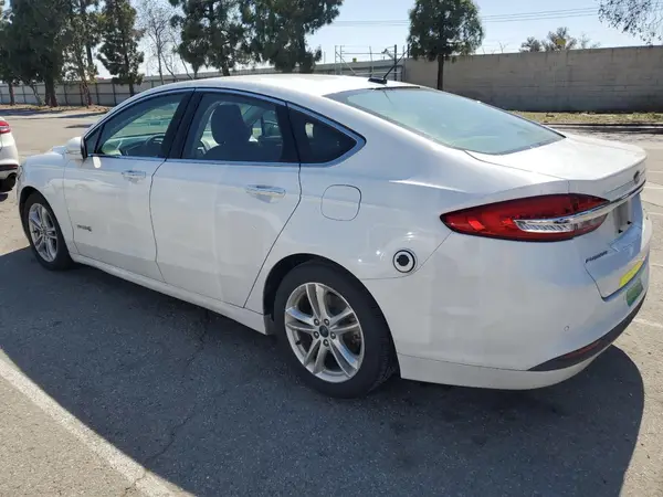 3FA6P0LU0JR118867 2018 FORD FUSION - Image 2