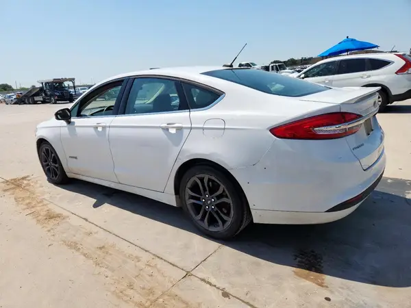 3FA6P0LU0JR128475 2018 FORD FUSION - Image 2