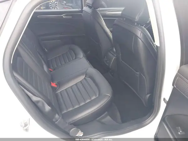3FA6P0LU0JR129691 2018 FORD FUSION - Image 8