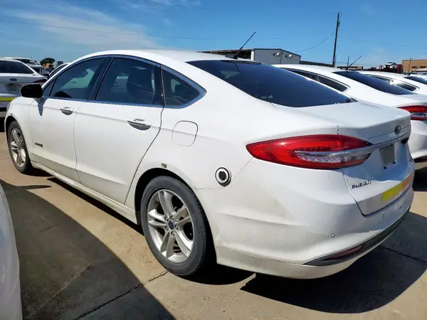 3FA6P0LU0JR129805 2018 FORD FUSION - Image 2