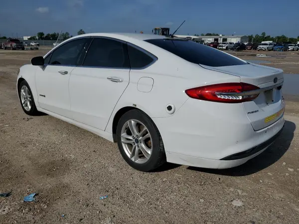 3FA6P0LU0JR129819 2018 FORD FUSION - Image 2