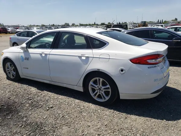 3FA6P0LU0JR129836 2018 FORD FUSION - Image 2