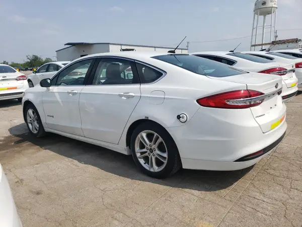 3FA6P0LU0JR129853 2018 FORD FUSION - Image 2