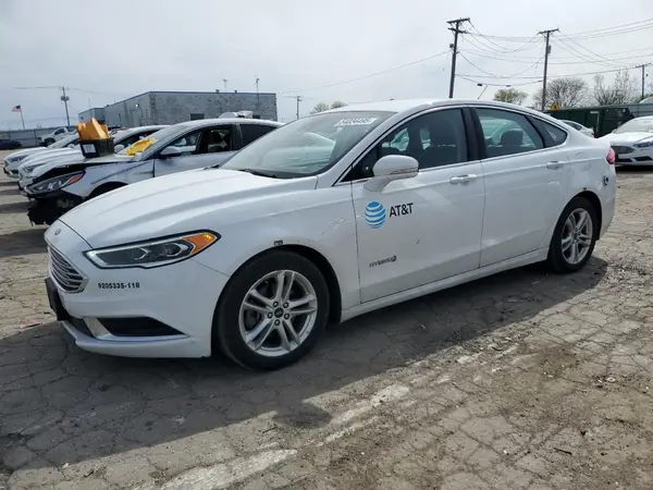 3FA6P0LU0JR129867 2018 FORD FUSION - Image 1