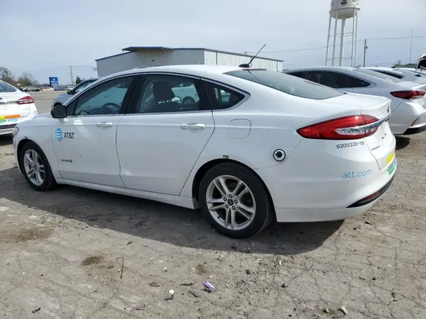 3FA6P0LU0JR129867 2018 FORD FUSION - Image 2