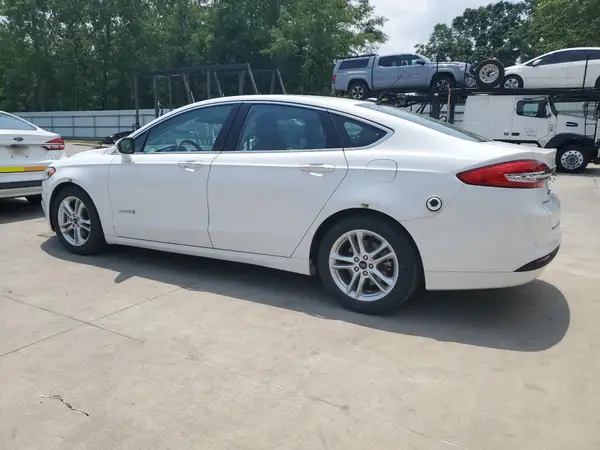 3FA6P0LU0JR129898 2018 FORD FUSION - Image 2