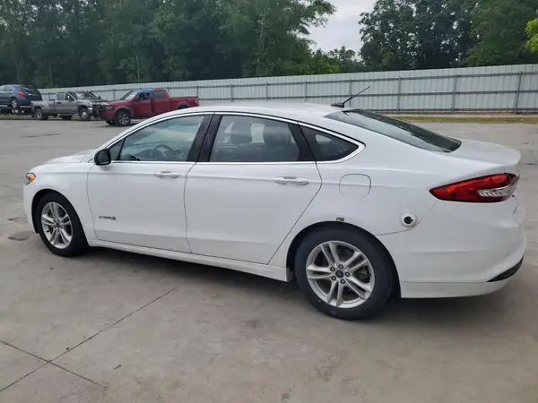 3FA6P0LU0JR129903 2018 FORD FUSION - Image 2