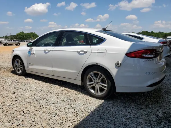 3FA6P0LU0JR129934 2018 FORD FUSION - Image 2
