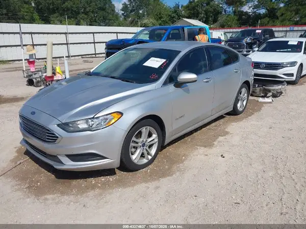 3FA6P0LU0JR140867 2018 FORD FUSION - Image 2
