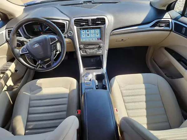 3FA6P0LU0JR146393 2018 FORD FUSION - Image 8