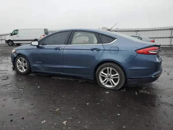 3FA6P0LU0JR147057 2018 FORD FUSION - Image 2