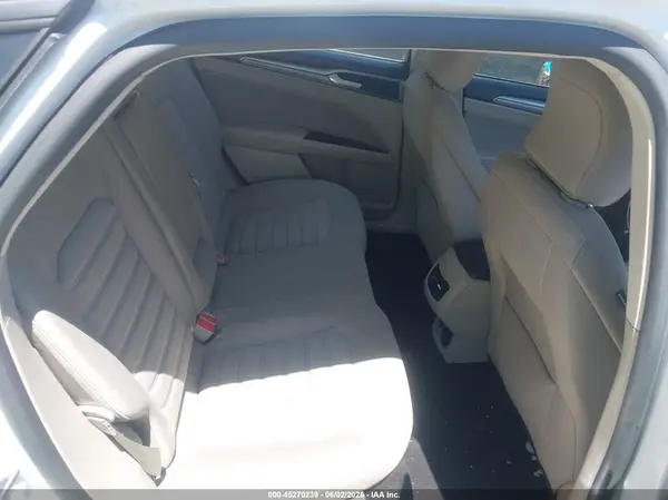3FA6P0LU0JR150623 2018 FORD FUSION - Image 8