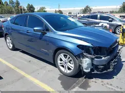 3FA6P0LU0JR161783 2018 FORD FUSION