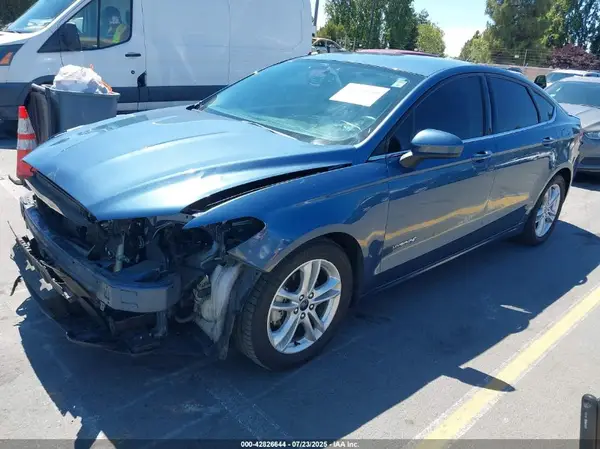 3FA6P0LU0JR161783 2018 FORD FUSION - Image 2