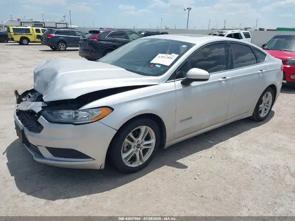 3FA6P0LU0JR169897 2018 FORD FUSION - Image 2