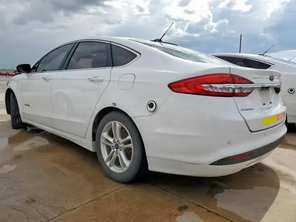 3FA6P0LU0JR171648 2018 FORD FUSION - Image 2