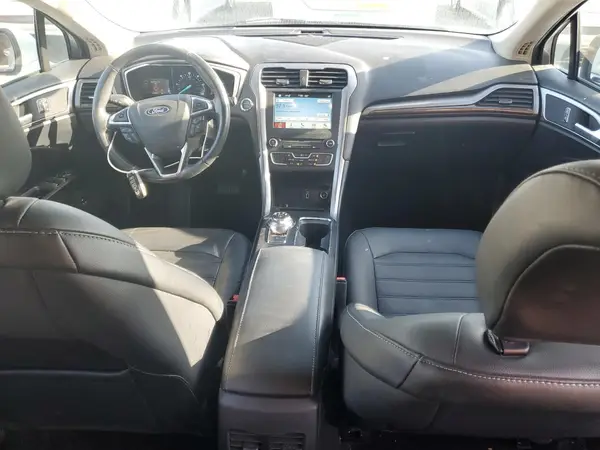 3FA6P0LU0JR171715 2018 FORD FUSION - Image 8