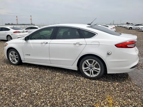 3FA6P0LU0JR171746 2018 FORD FUSION - Image 2