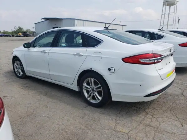3FA6P0LU0JR172055 2018 FORD FUSION - Image 2