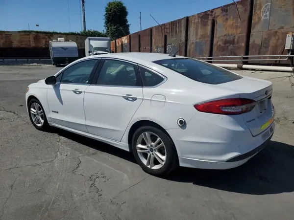 3FA6P0LU0JR172136 2018 FORD FUSION - Image 2