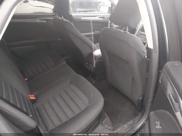 3FA6P0LU0JR187025 2018 FORD FUSION - Image 8