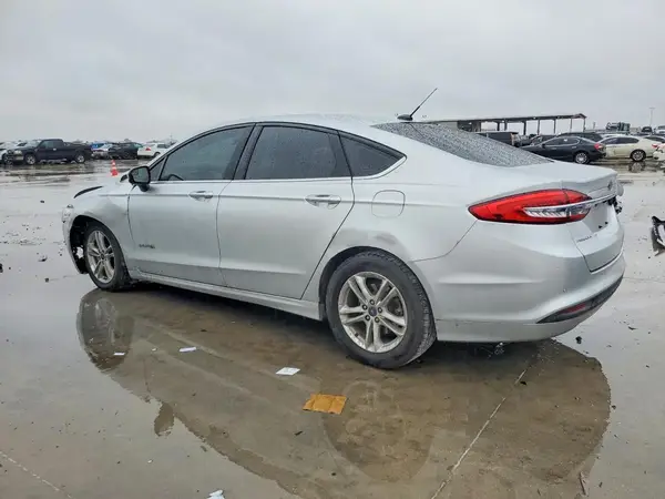 3FA6P0LU0JR217849 2018 FORD FUSION - Image 2