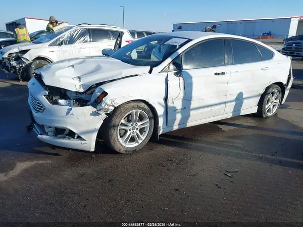 3FA6P0LU0JR222467 2018 FORD FUSION - Image 2