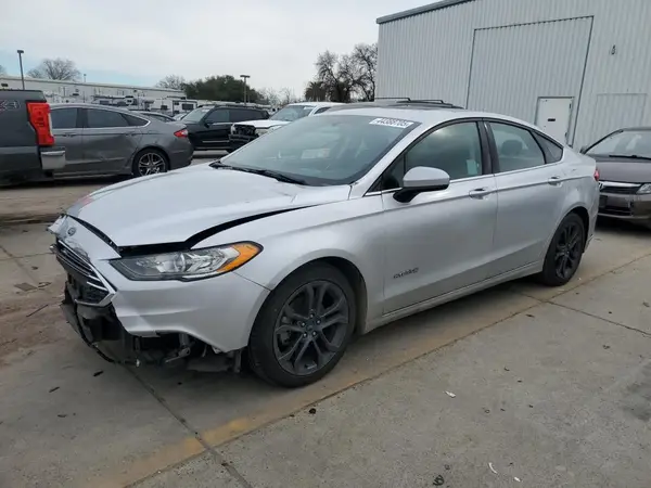 3FA6P0LU0JR226194 2018 FORD FUSION - Image 1