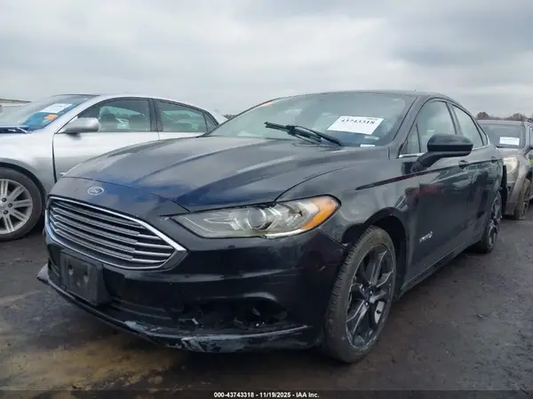 3FA6P0LU0JR234361 2018 FORD FUSION - Image 2