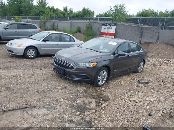 3FA6P0LU0JR270440 2018 FORD FUSION - Image 2