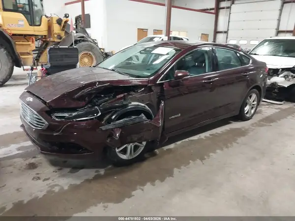 3FA6P0LU0JR272799 2018 FORD FUSION - Image 2