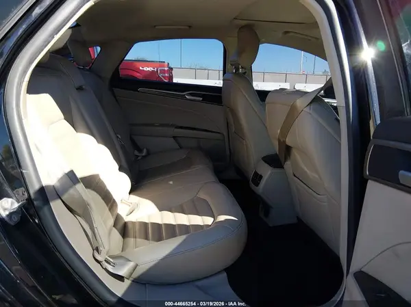 3FA6P0LU0JR273855 2018 FORD FUSION - Image 8