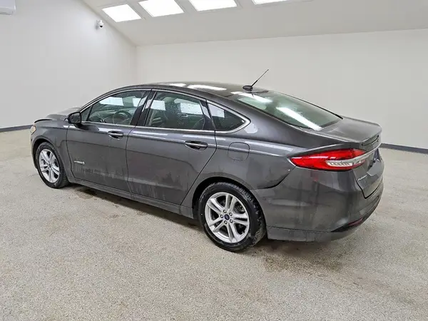 3FA6P0LU0JR274813 2018 FORD FUSION - Image 2