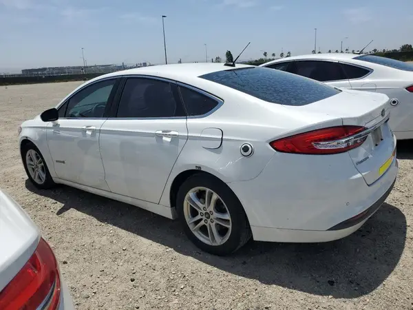 3FA6P0LU0JR278621 2018 FORD FUSION - Image 2