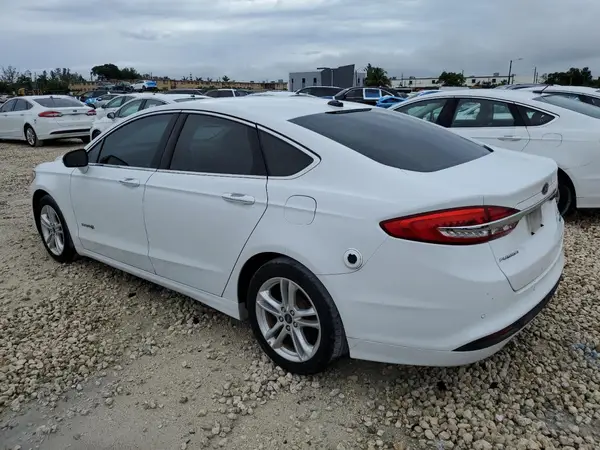 3FA6P0LU0JR278702 2018 FORD FUSION - Image 2