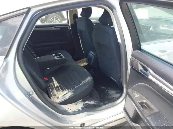 3FA6P0LU0KR107112 2019 FORD FUSION - Image 8
