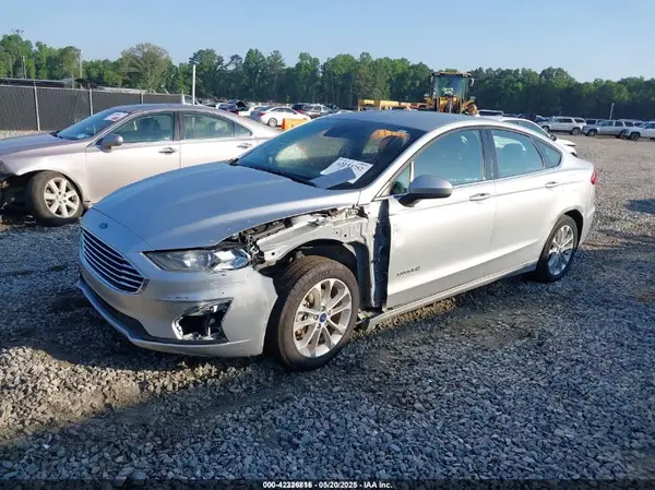 3FA6P0LU0KR115551 2019 FORD FUSION - Image 2