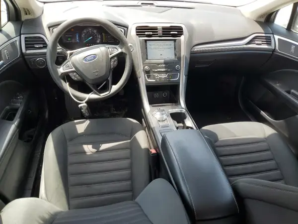 3FA6P0LU0KR124833 2019 FORD FUSION - Image 8