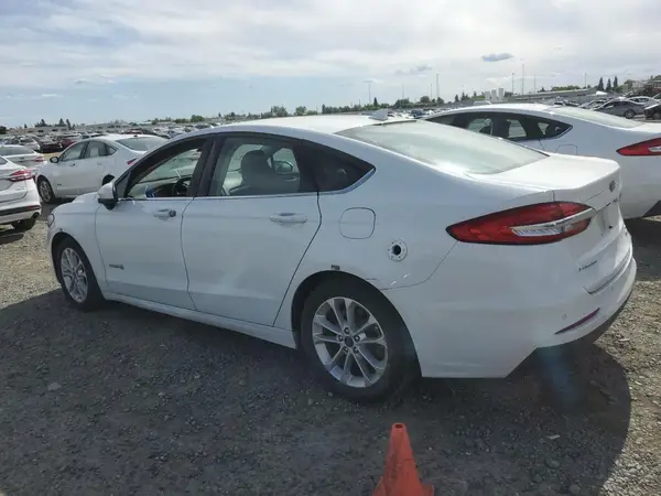 3FA6P0LU0KR124864 2019 FORD FUSION - Image 2