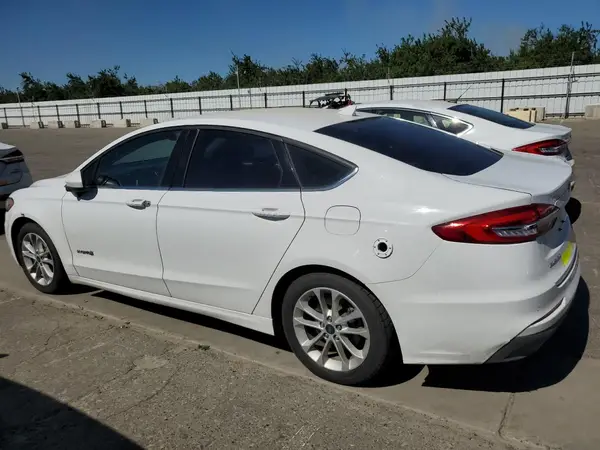 3FA6P0LU0KR124895 2019 FORD FUSION - Image 2