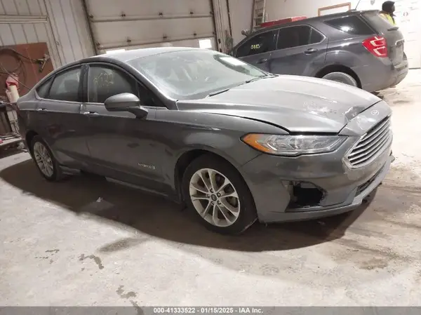 3FA6P0LU0KR129336 2019 FORD FUSION - Image 1