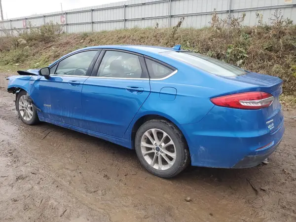 3FA6P0LU0KR131135 2019 FORD FUSION - Image 2