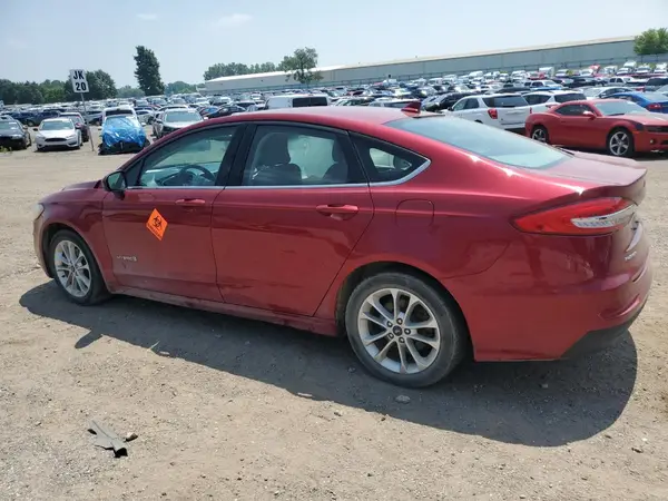 3FA6P0LU0KR131667 2019 FORD FUSION - Image 2
