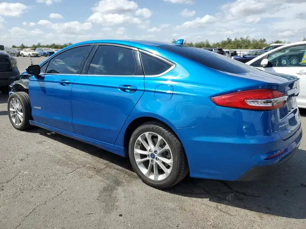 3FA6P0LU0KR135718 2019 FORD FUSION - Image 2