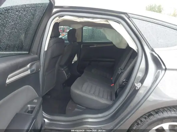 3FA6P0LU0KR152437 2019 FORD FUSION - Image 8