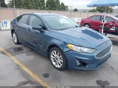 3FA6P0LU0KR153653 2019 FORD FUSION