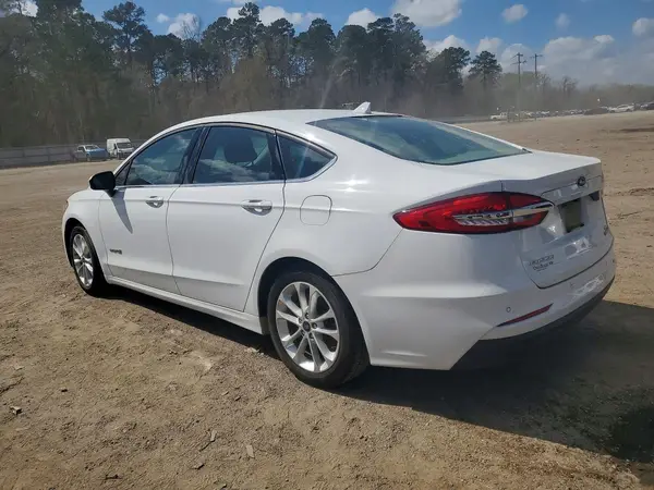 3FA6P0LU0KR160392 2019 FORD FUSION - Image 2